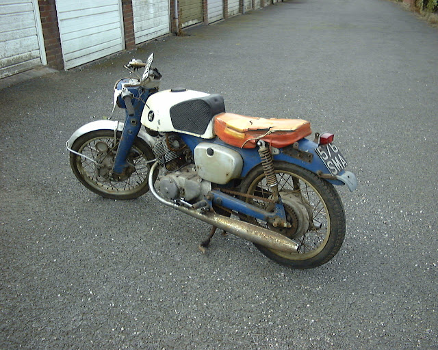 1959 Honda CB92 Benly Retro Rides